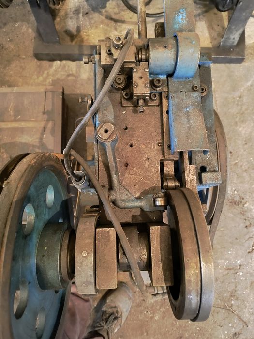 Giętarka do drucików