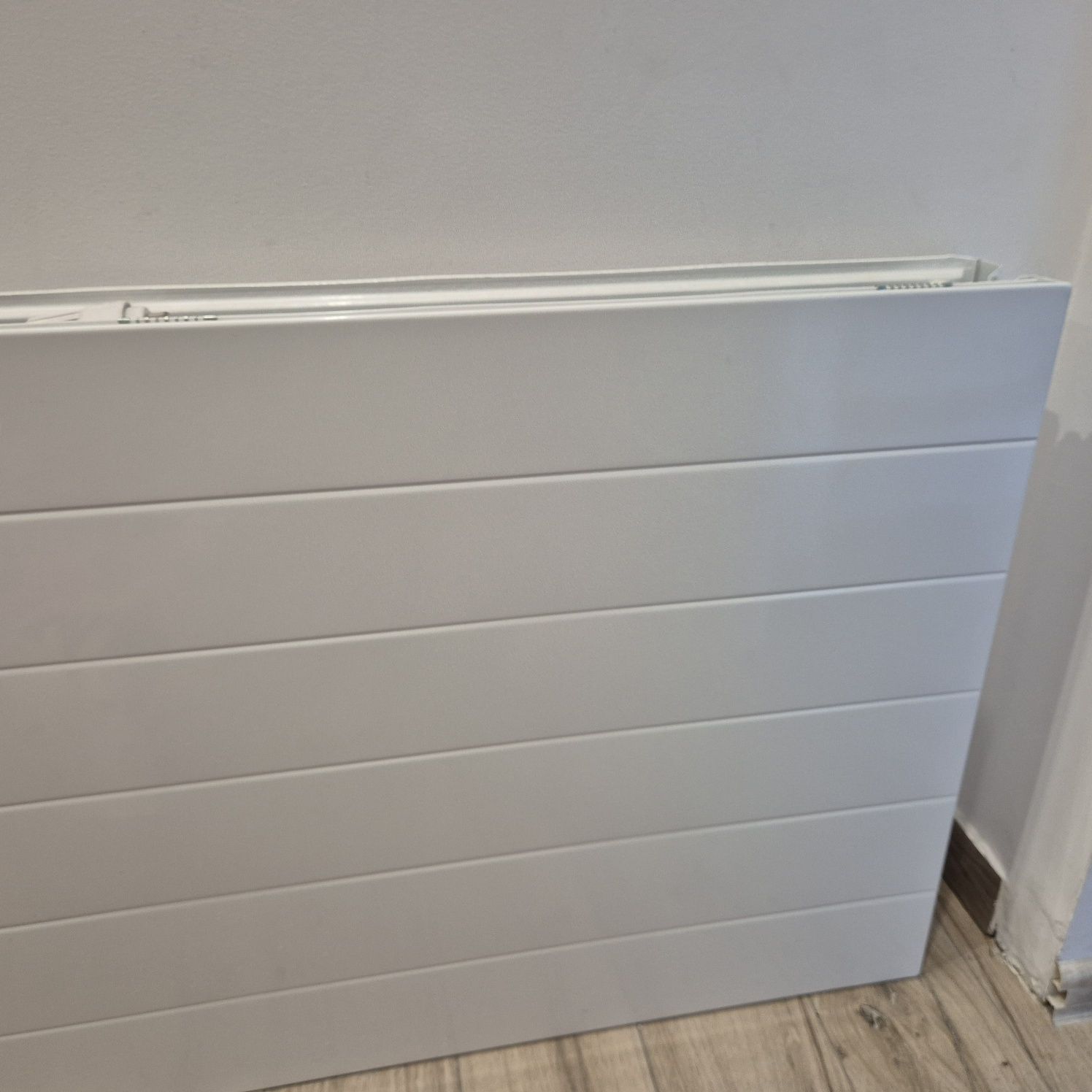 Kaloryfer biały 140x60