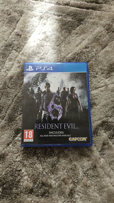 Ps4 Pro 1Tb + comando e jogos