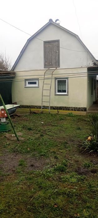 Продаж будинку в передмісті!