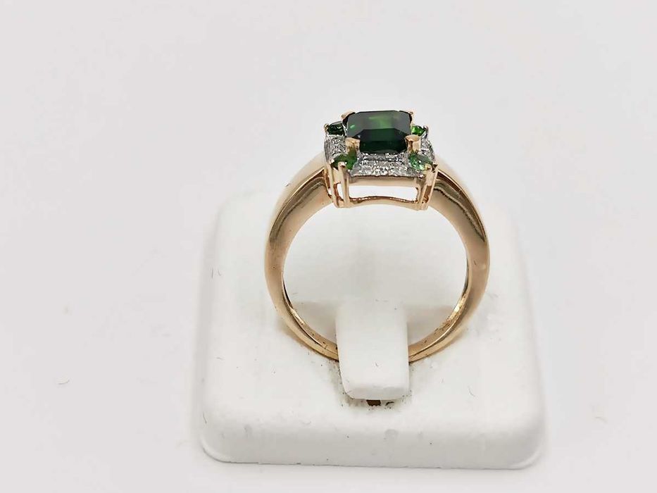 pierścionek złoto diamenty diopsydy 3,78 g certyfikat G.796