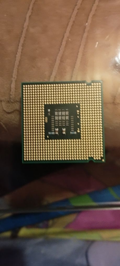 Процесор Intel Pentium Dual-Core