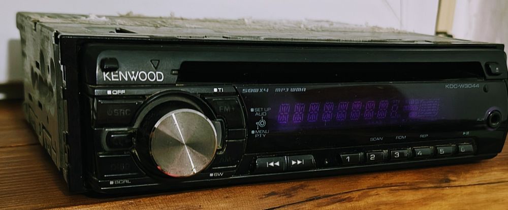 Автомагнітола KENWOOD KDS-W3044