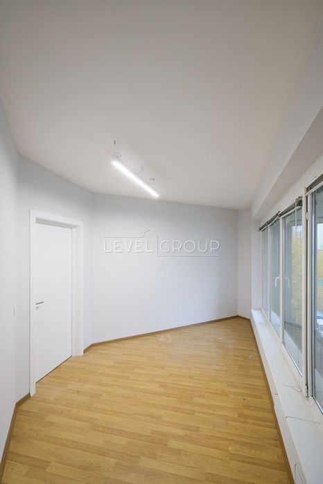 Оренда офісного приміщення з ремонтом Лобановського 9/1