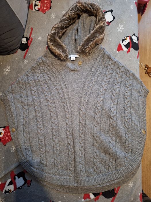 Ponczo, sweterek 134-158