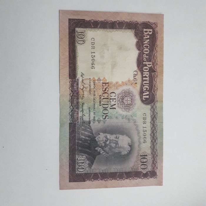 Nota de 100 escudos