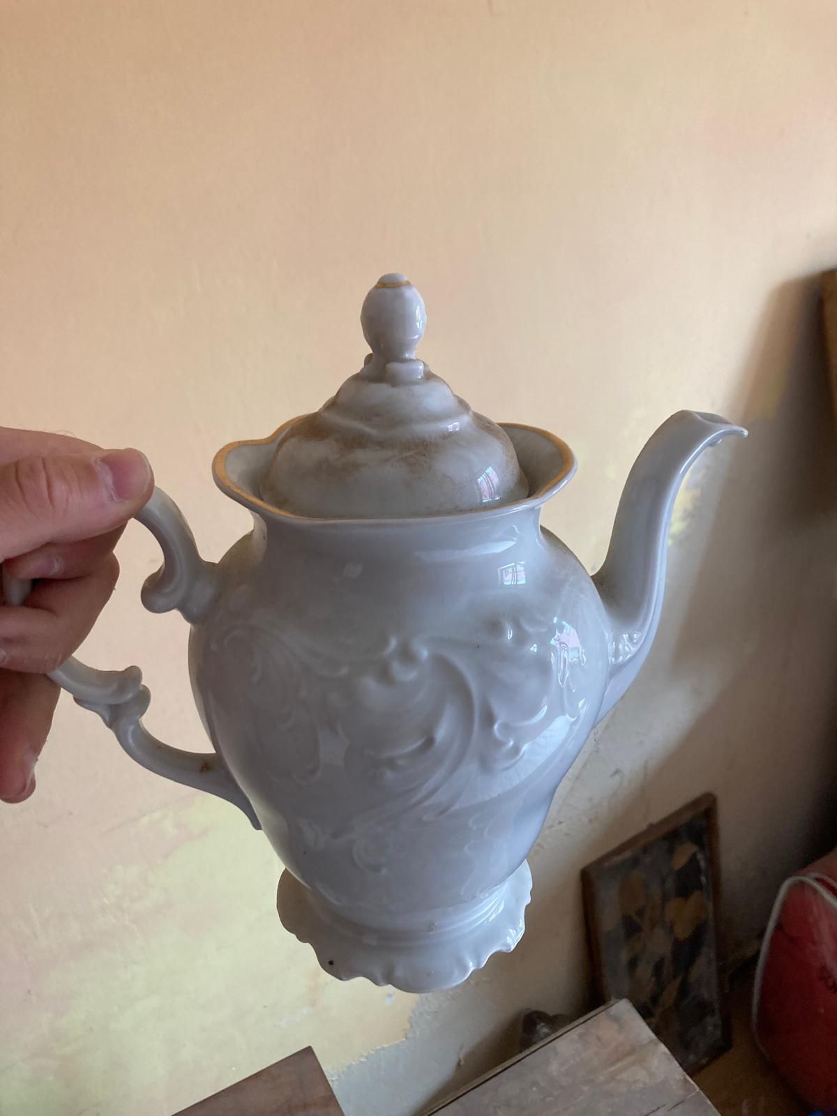 Zabytkowy zestaw kawowy - porcelana - filiżanki i dzbanek retro antyk