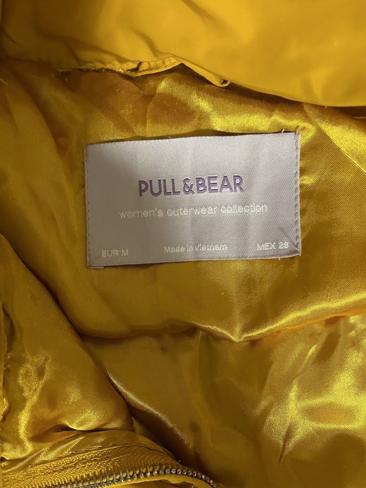 Курточка осінь весна pull bear