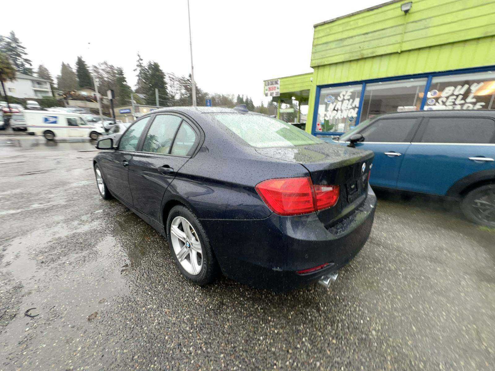 2015 BMW 3 Series 328i