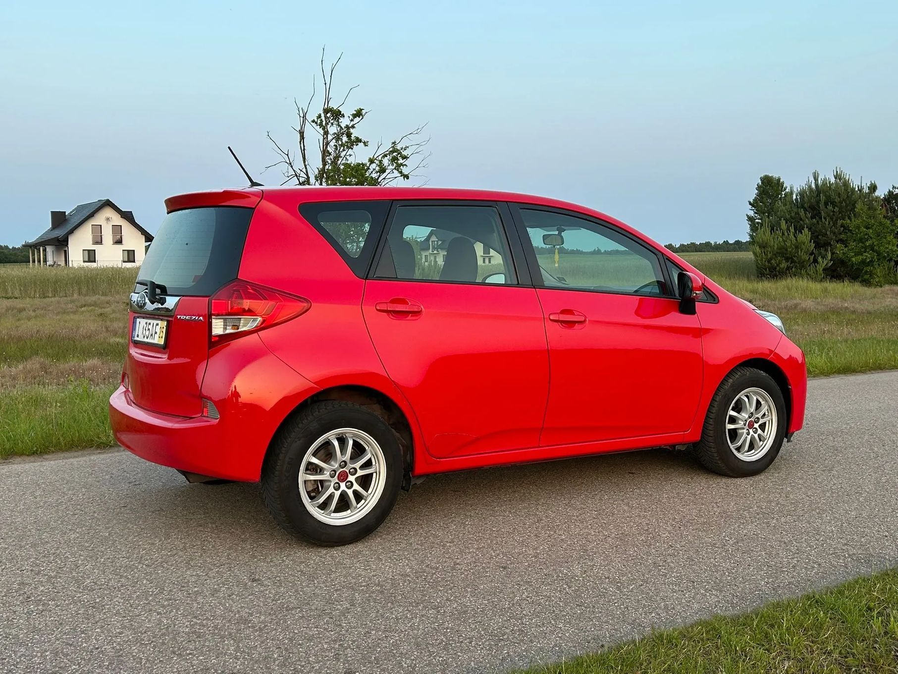 Subaru Trezia Toyota Verso S z niemiec polecam!!!