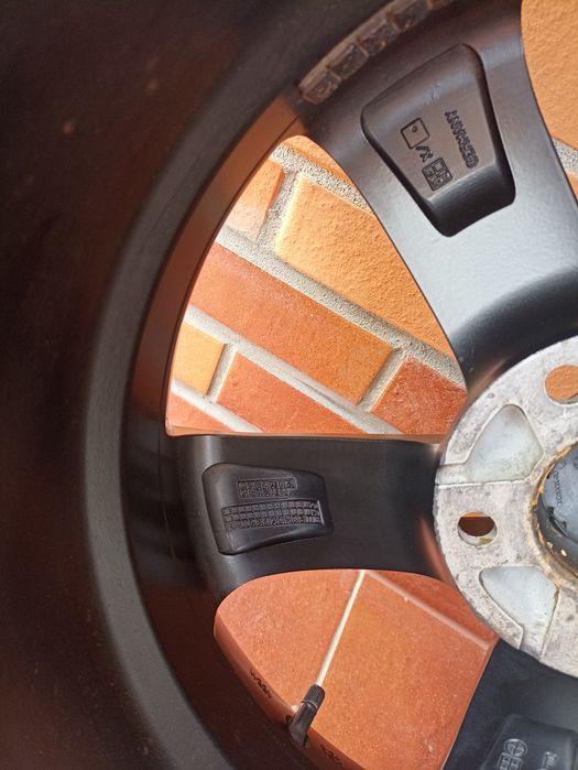 Диски 7J R17 H2 5/114.3 /ЕТ-50/ЦО-67.1