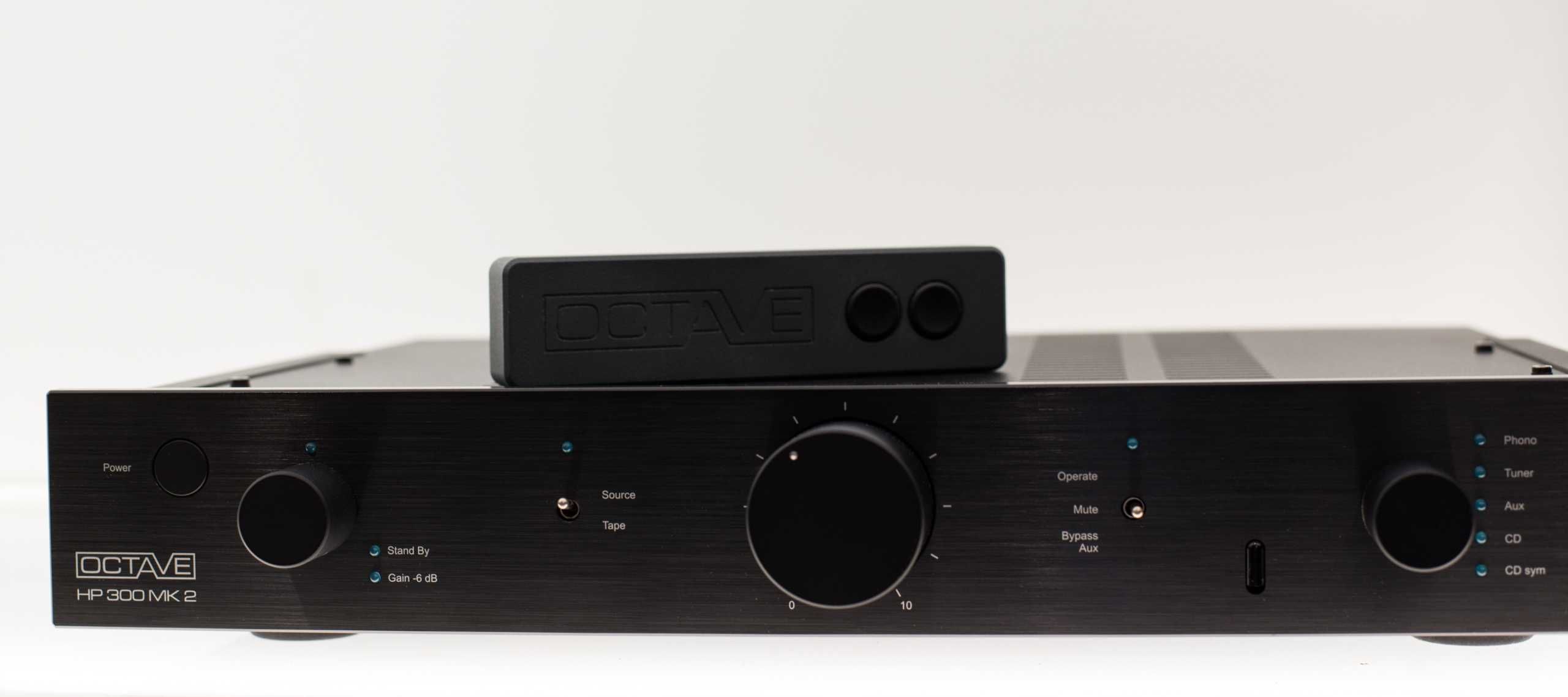 Przedwzmacniacz Octave HP300 MKII