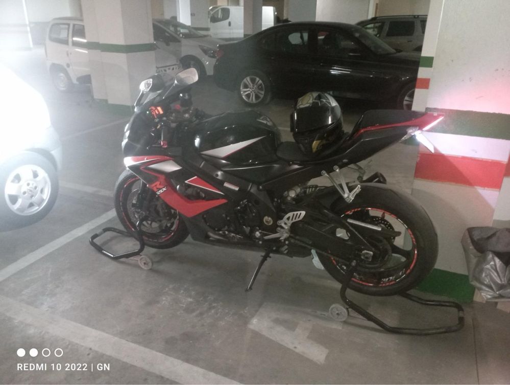 Vendo Gsxr1000 K7
