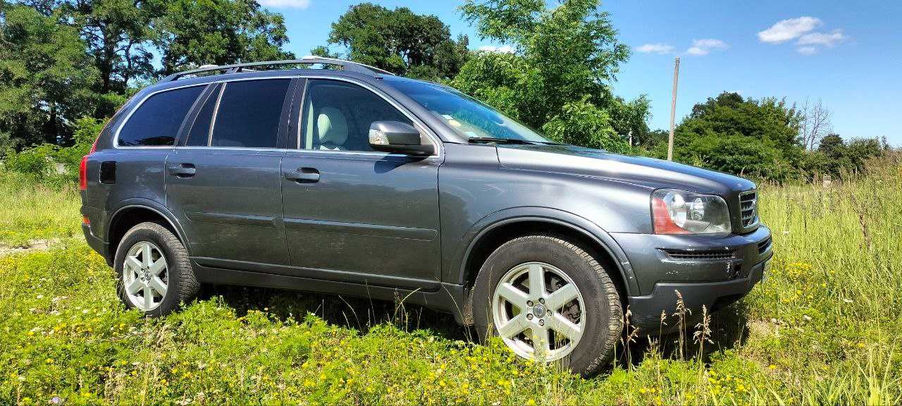 Volvo XC90, 2.4 TDI, повний привід, 7 місць, для військових