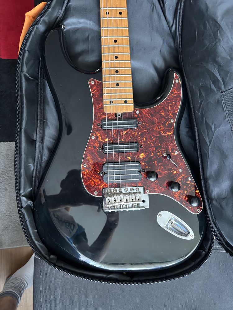 Gitara eko guitars aire lite plus wzmacniacz