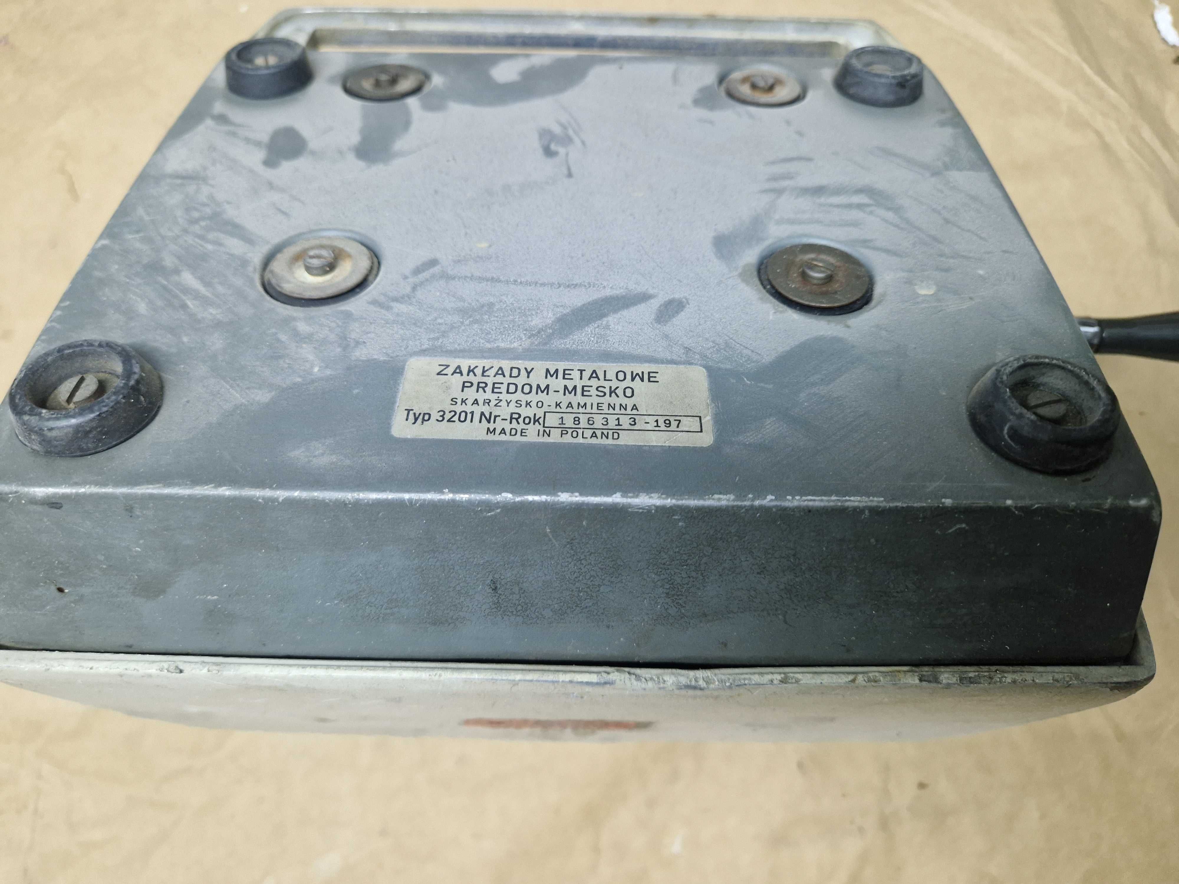 Kalkulator mechaniczny Predom Mesko 3201- PRL staroć