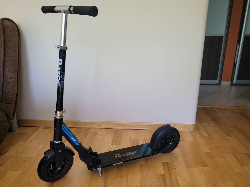 Hulajnoga Razor A5 Air Wawa