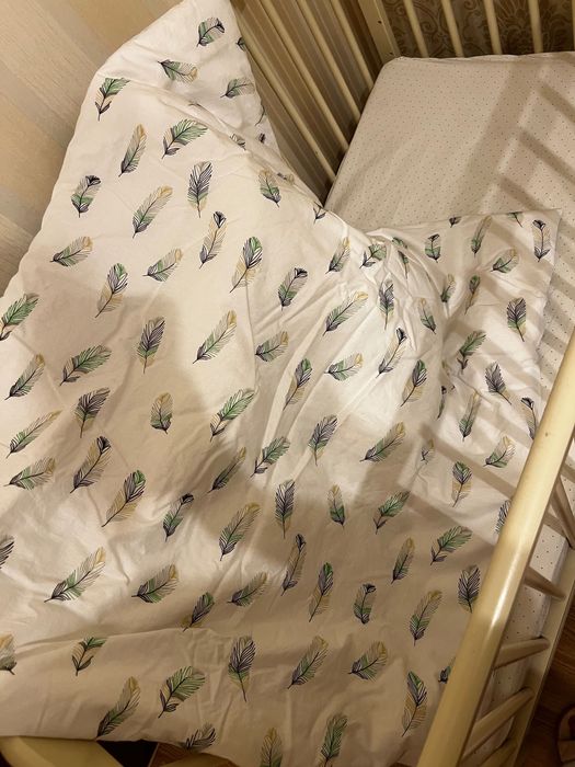 Дитяче деревʼяне ліжечко з матрасом + постіль НОВЕ