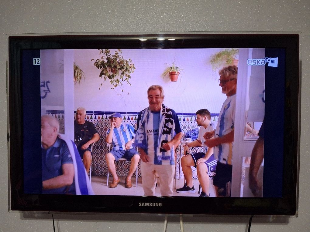 Telewizor 32" Samsung model UE32C5000QW