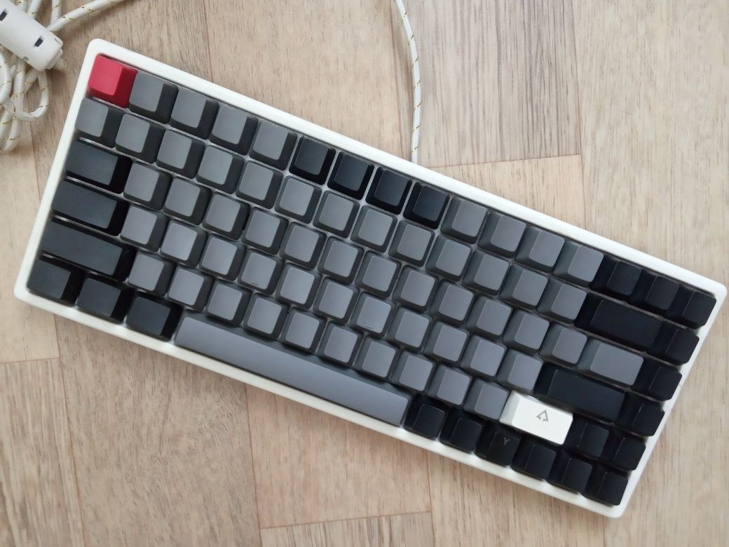 Ігрова клавіатура Drevo Gramp 84-key mechanical keyboard