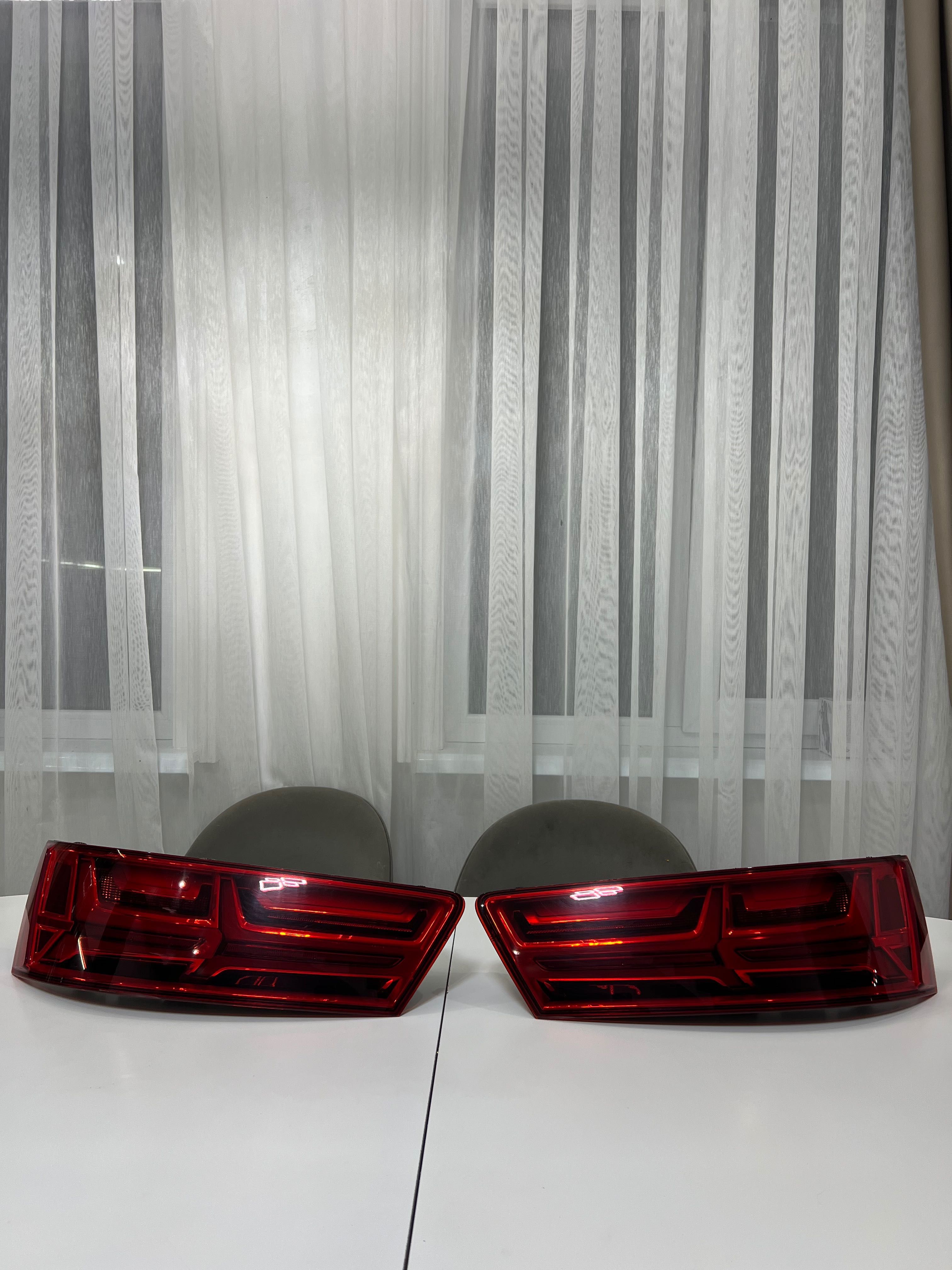 Задні стопи Audi 7