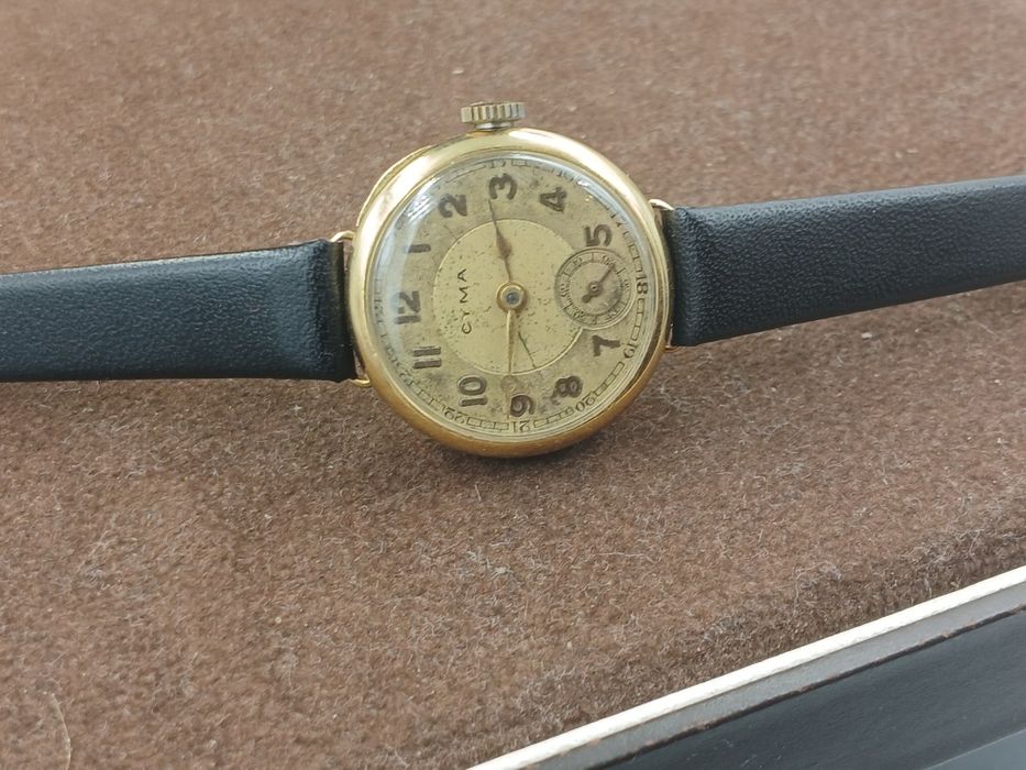 Zegarek damski  cyma  mechaniczny zloty