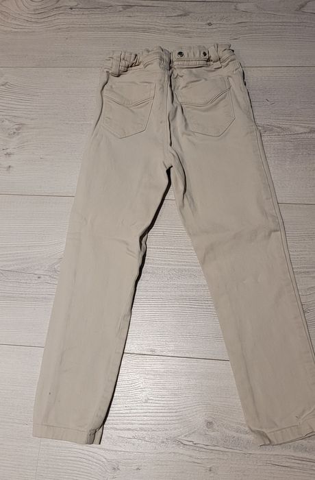 Spodenki bezowe River Island dla dziewczynki rozm.116