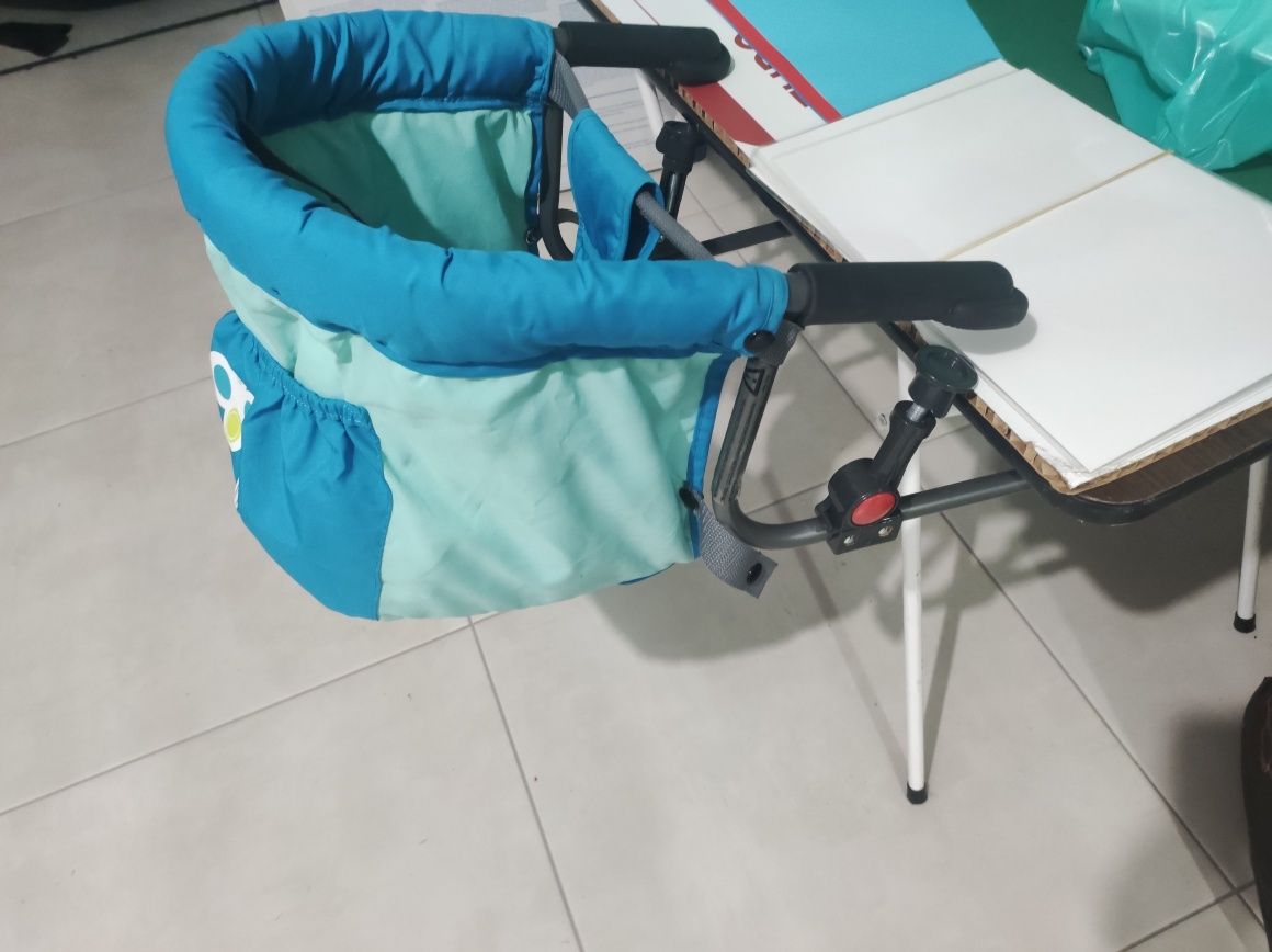 Cadeirinha de mesa