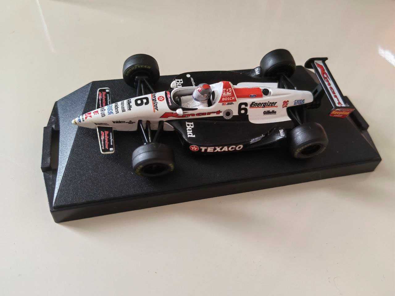 1:43 Lola Indicar