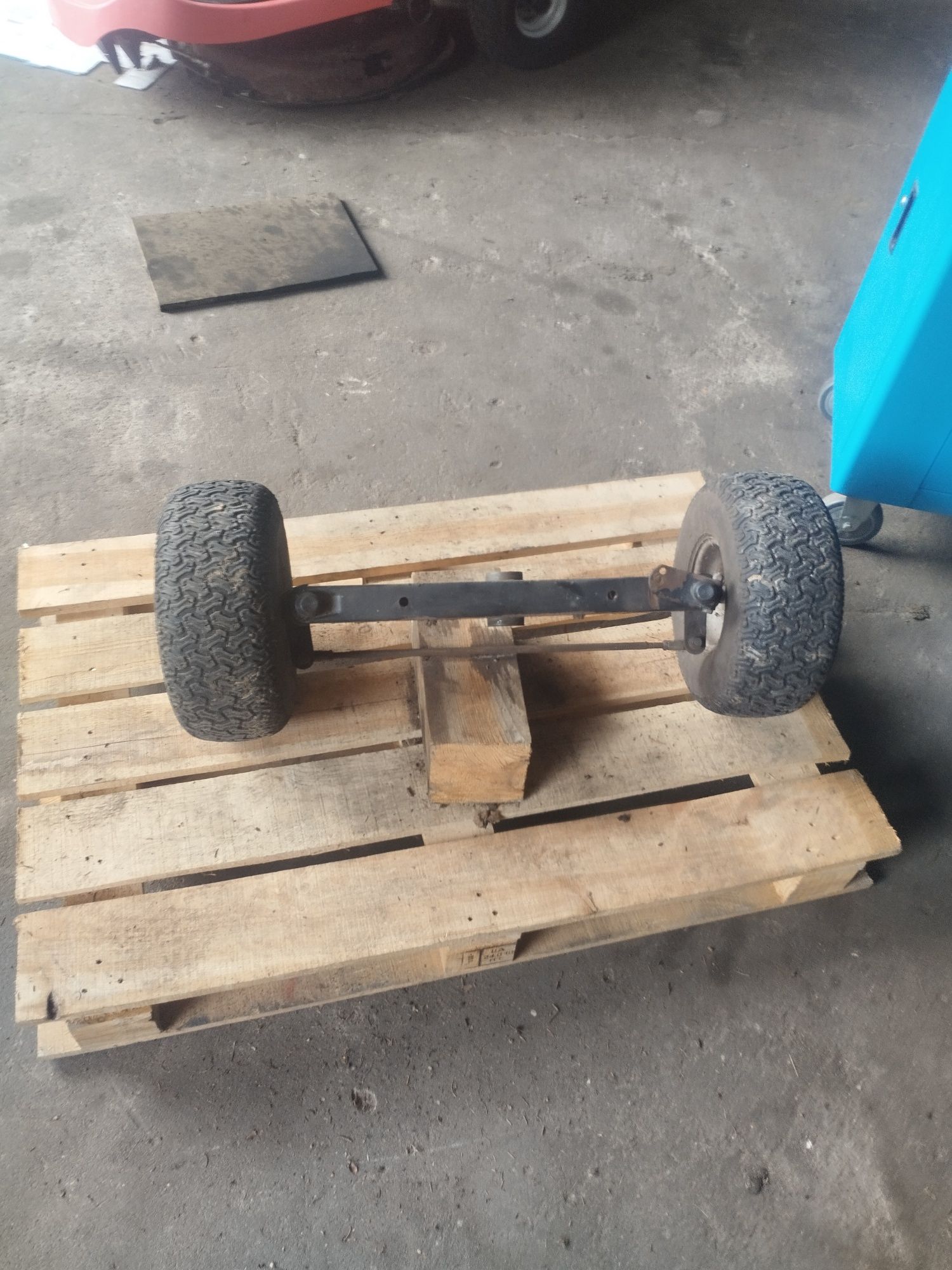 Przednia belka kosiarka traktorek MTD z kołami 16x6.00-6