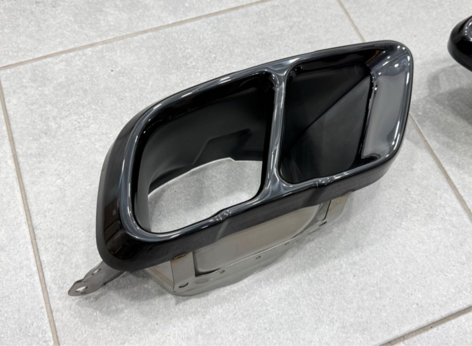 Насадки на выхлопные трубы M Paket LCI BMW X5 G05 X6 G06 X7 G07 черные