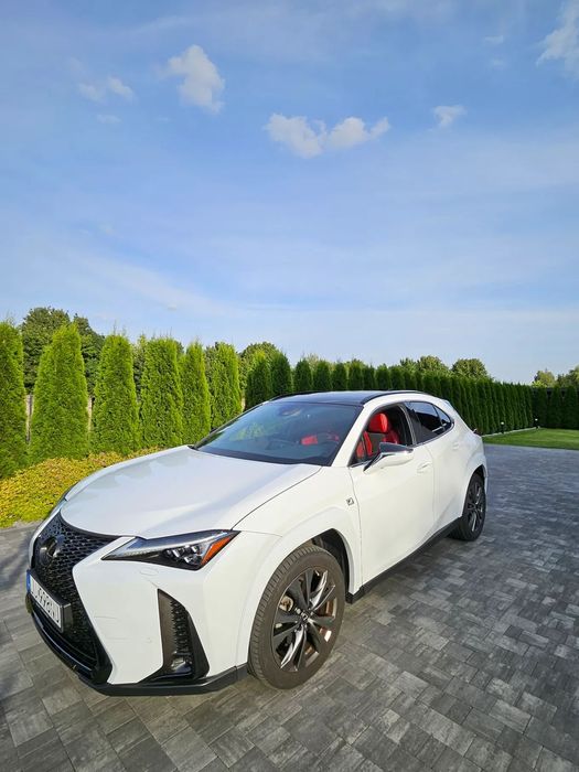 Lexus UX Lexus UX 250h F SPORT