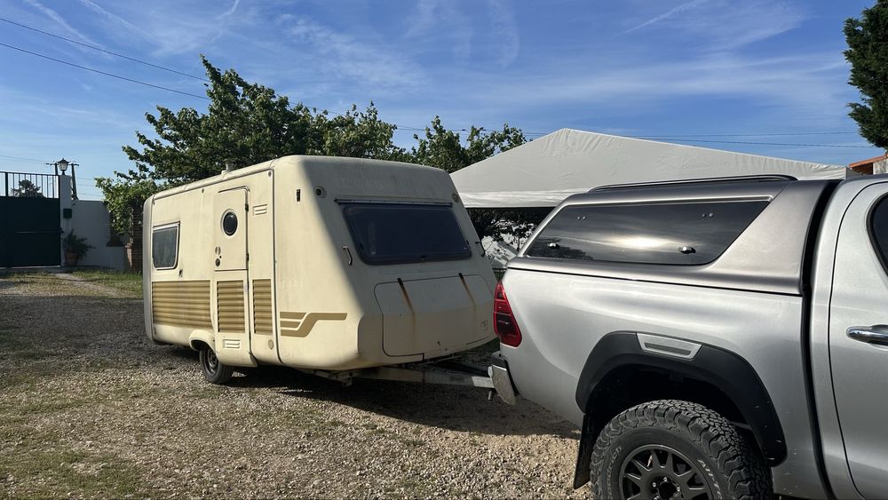 Vendo caravana vintege para restaurar