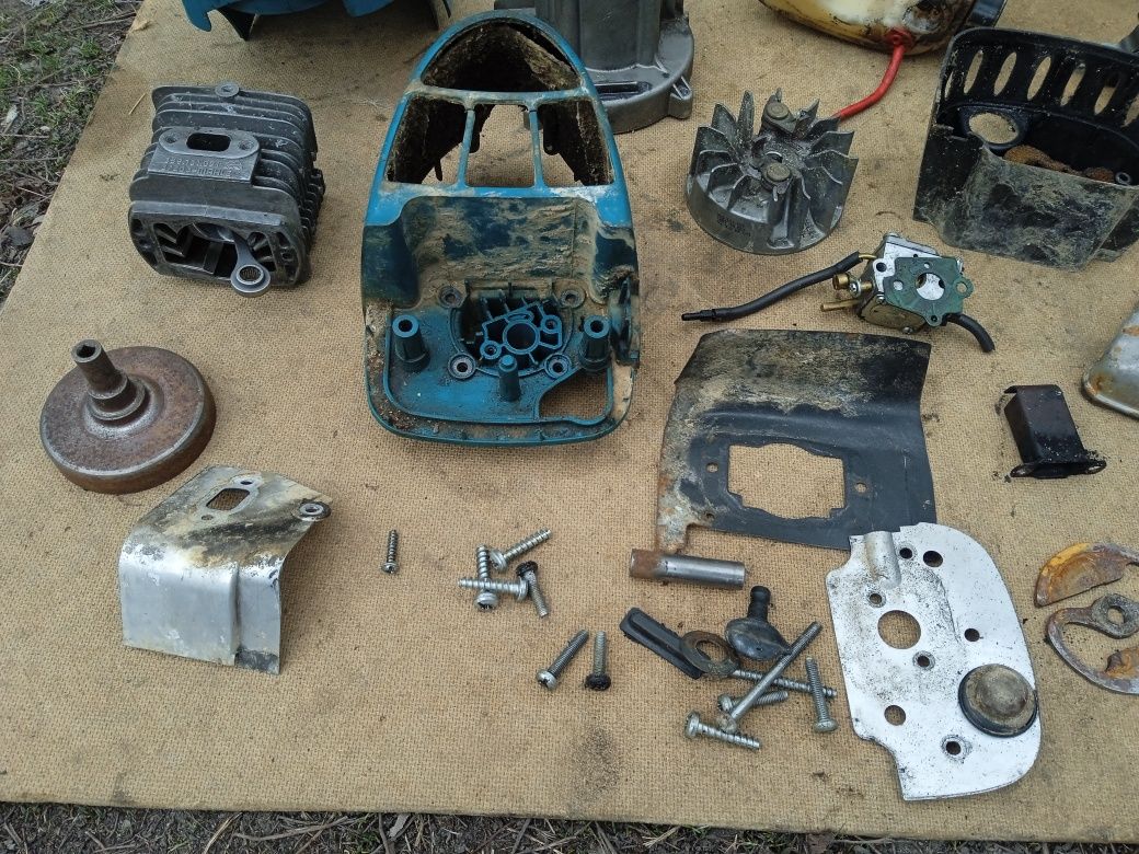 Тример косилка мотокоса Makita DBC 300