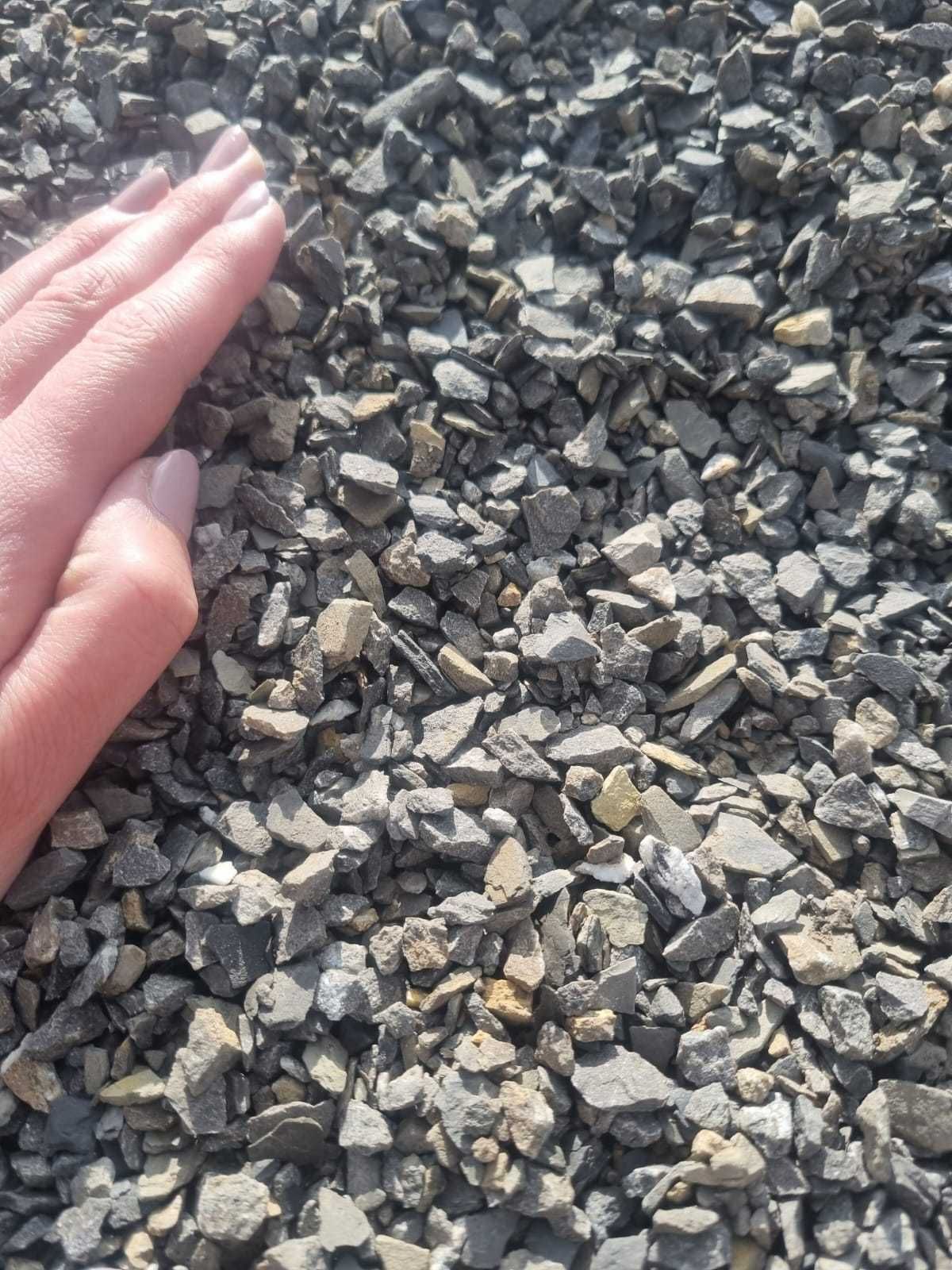 Kruszywo Wisła 8-16 na utwardzenie kliniec 16-32 szary kamień 2-8