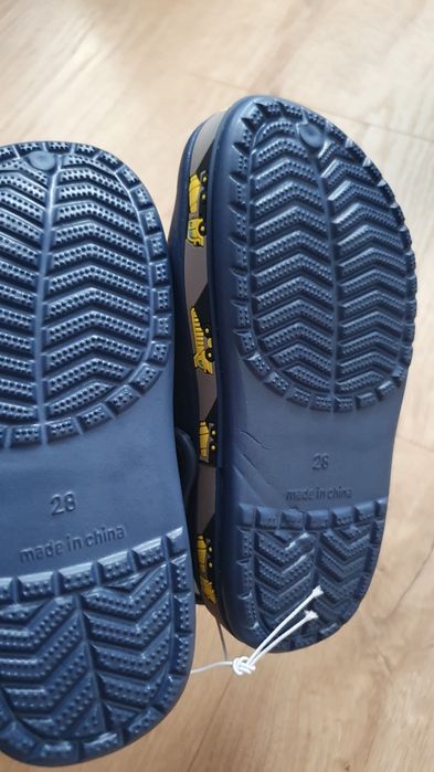 Chodaki crocs crocsy chłopięce motyw koparki 28