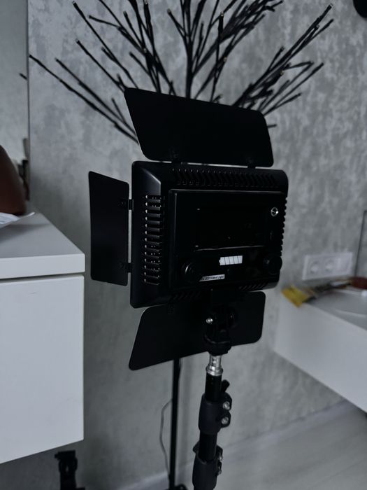 Відео світло,лампа