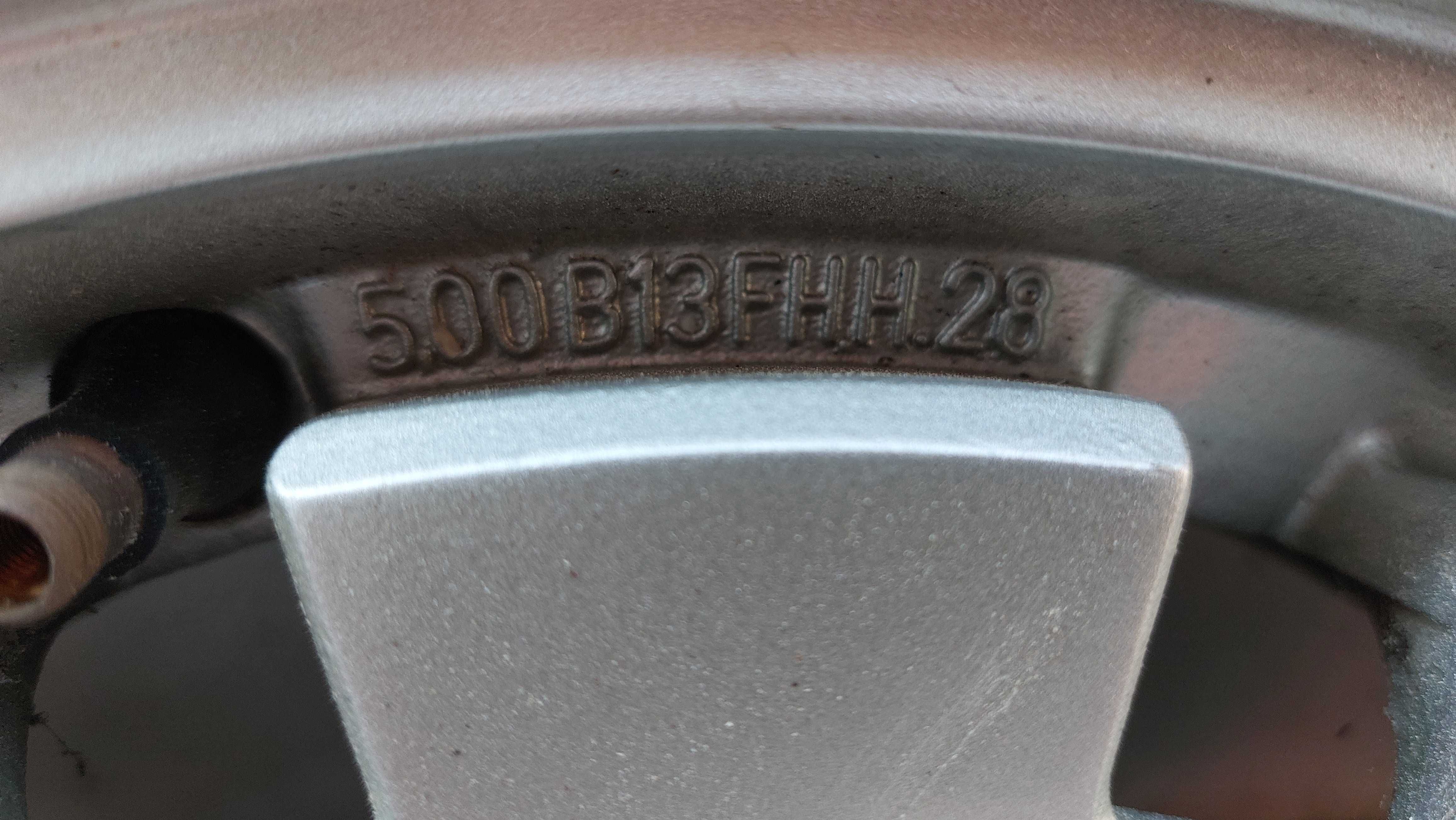 Vendo Jantes 13" Originais Peugeot 205 GT/XS