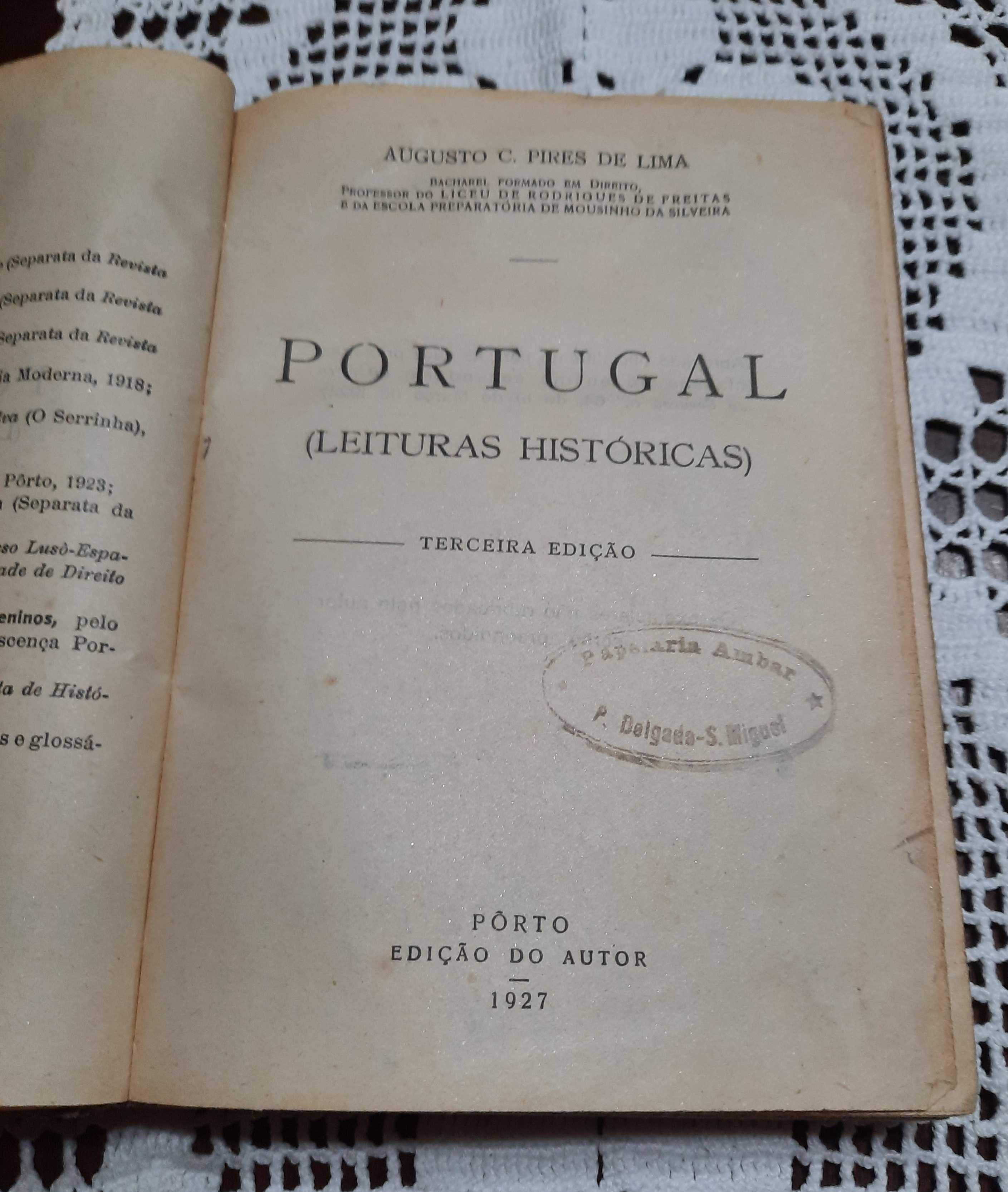 Livro antigo "Portugal - Leituras Históricas" de 1927