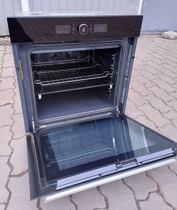 Вбудована духовка духова шафа Вірпул Whirlpool 6 Sense піроліз чорна