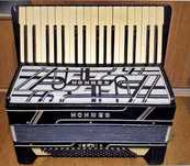 HOHNER VERDI II 34Keys  аккордеон  баян старинный в хорошем состоянии