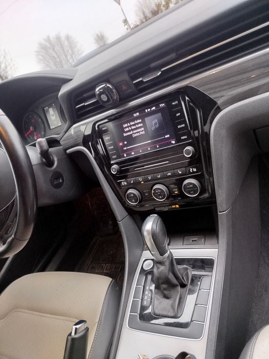 Volkswagen Passat B9 2.0 TSI