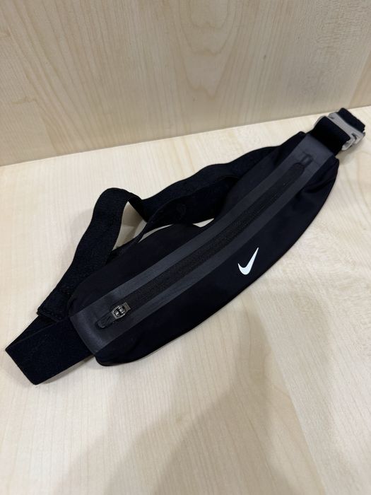 Поясна сумка Nike