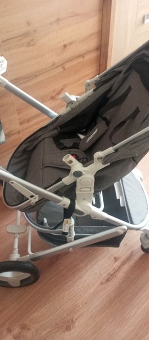 Wózek spacerowy plus nosidełko