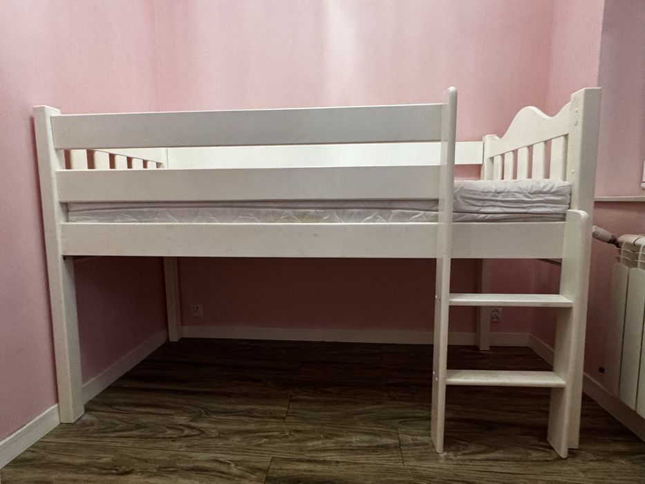 Łóżko na antresoli 180x80 + materac