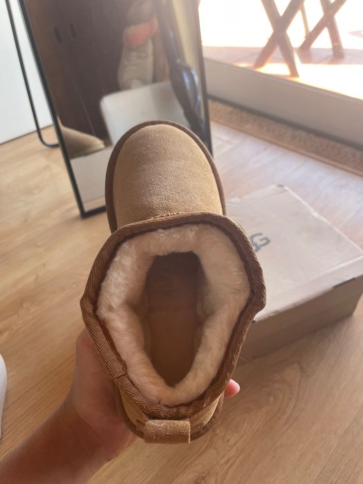 Uggs Botas Castanhas Claras