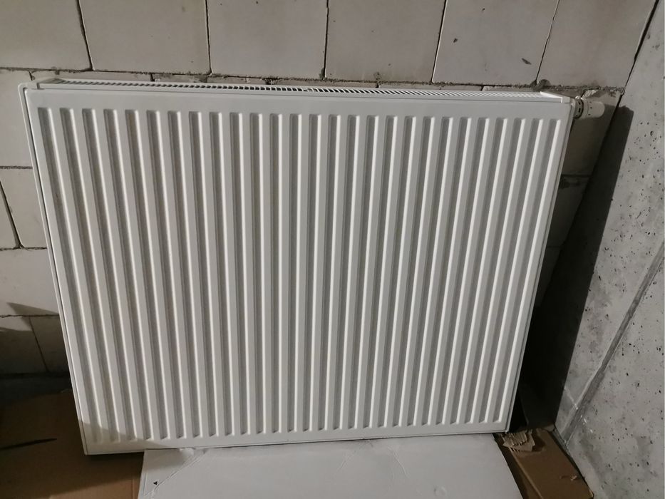 Grzejnik płytowy 2627 WAT, 110x90x10cm +termostat Danfoss