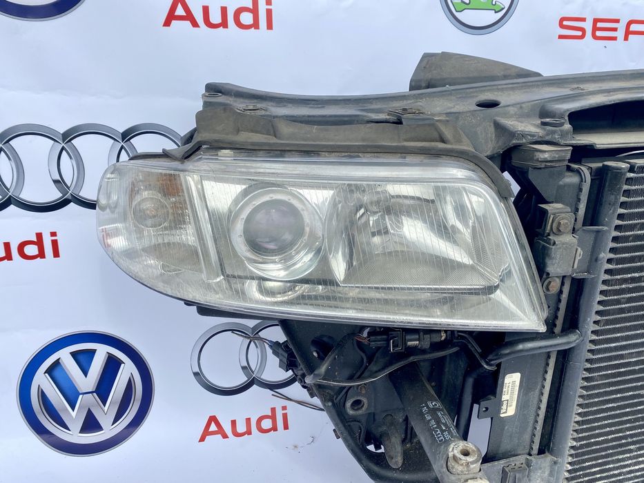 Капот бампер фара телевізор радіатор крило дифузор  Audi A4 B5