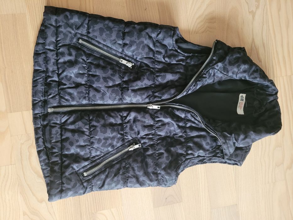 Bezrękawnik dziewczęcy H&M 134 cm