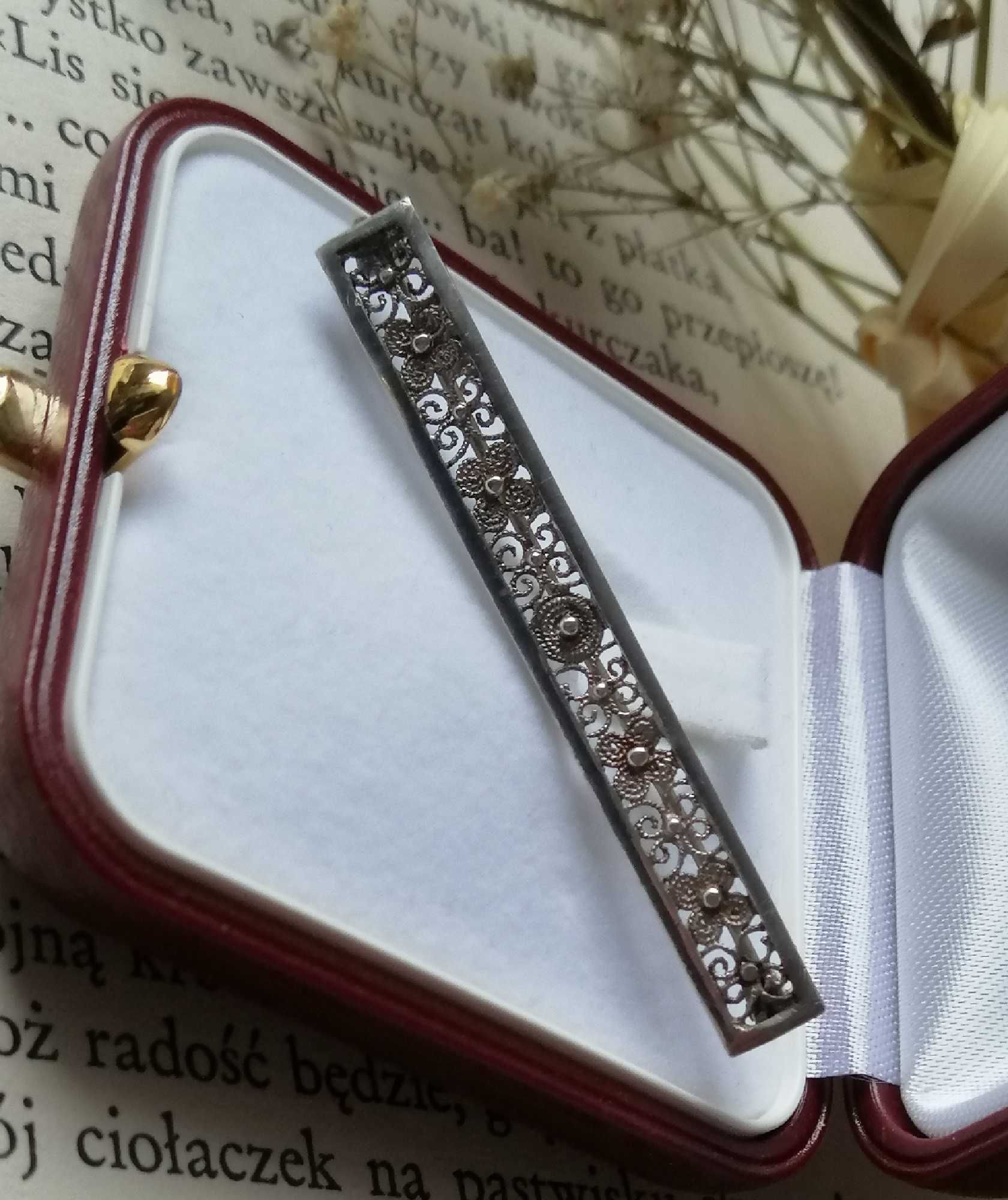 Antyk srebrna broszka ażurowa filigranowa koronkowa filigran kwiatki